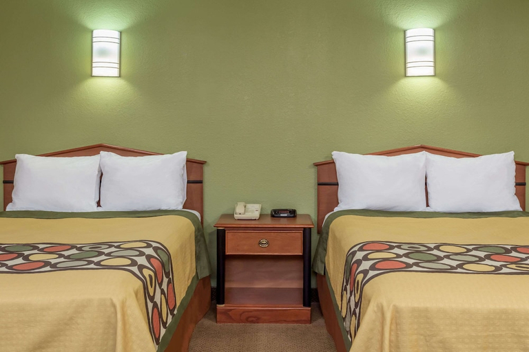 Bedroom 3, Knights Inn Franklin Ave Waco TX, McLennan