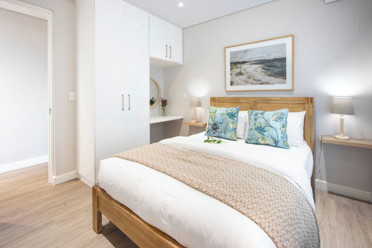 Bedroom 4, Esplanade Hermanus, Overberg