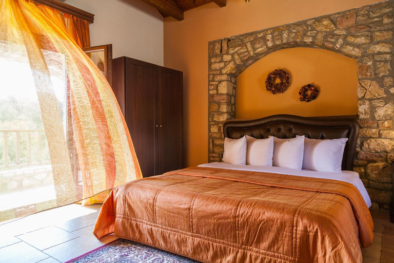 Bedroom 2, Aiolides Hotel, Thessaly