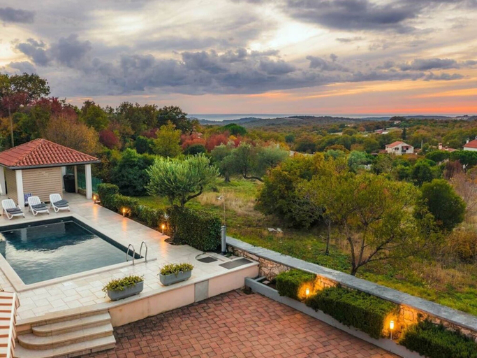 Property grounds, Villa Rosy Comfortable Holiday Residence, Rovinj