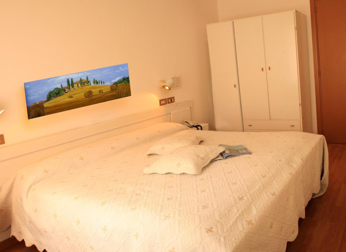 Bedroom 3, Aggravi Hotel, Siena