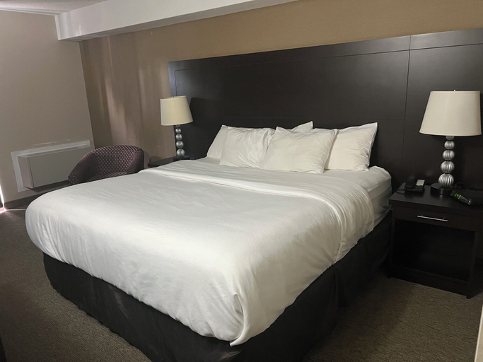 Others 5, Comfort Inn, Stormont, Dundas and Glengarry