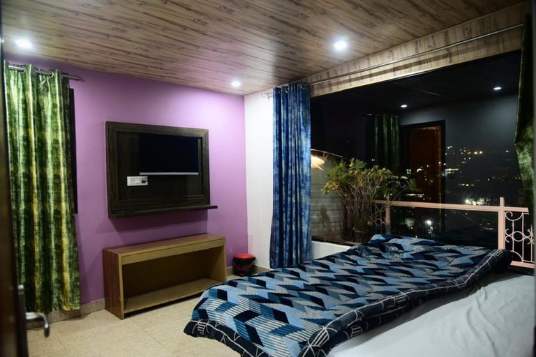Bedroom 3, Aatithi Hotel By GRB, Meerut