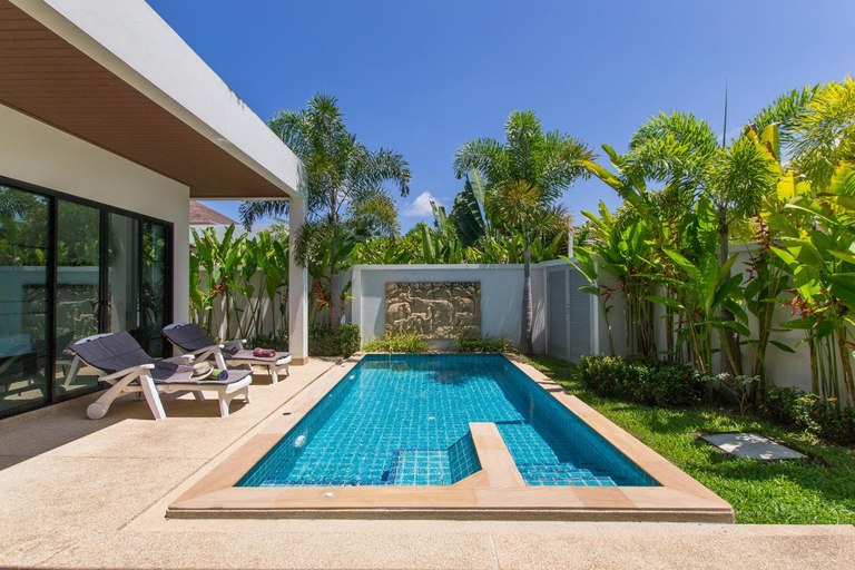Sport & Beauty 2, West Facing 3BR Pool Villa by Intira, Pulau Phuket