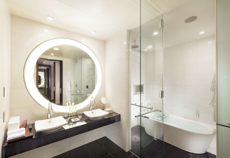 Bathroom 7