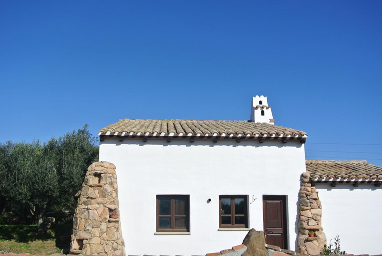 Facilities 4, Casa La Vela, Nuoro
