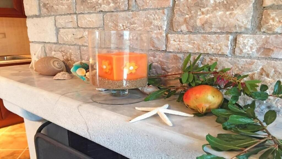Food & Drinks 5, Glyfada Villas 2, Peloponnese