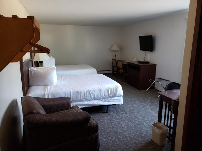 Bedroom 3, Autumn's Inn, Musselshell