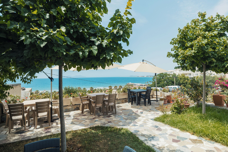 Others 5, Voyage Villa, Vlorës