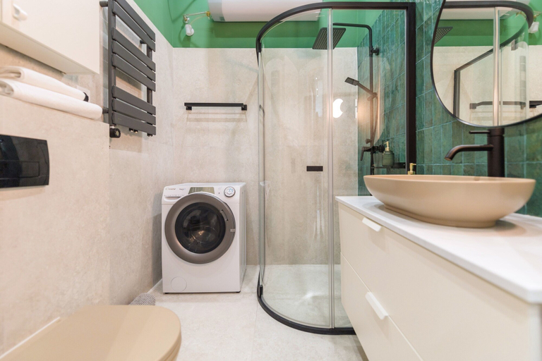 Bathroom, happy home WOW, Budapesti