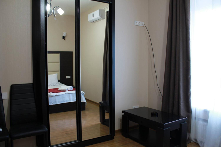 Bedroom 3, Hotel White Neptun Georgia Tbilisi, Tbilisi