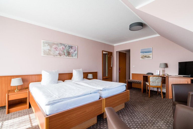 Bedroom 2, Hotel Marianne und Restaurant Kiek In, Ludwigslust-Parchim