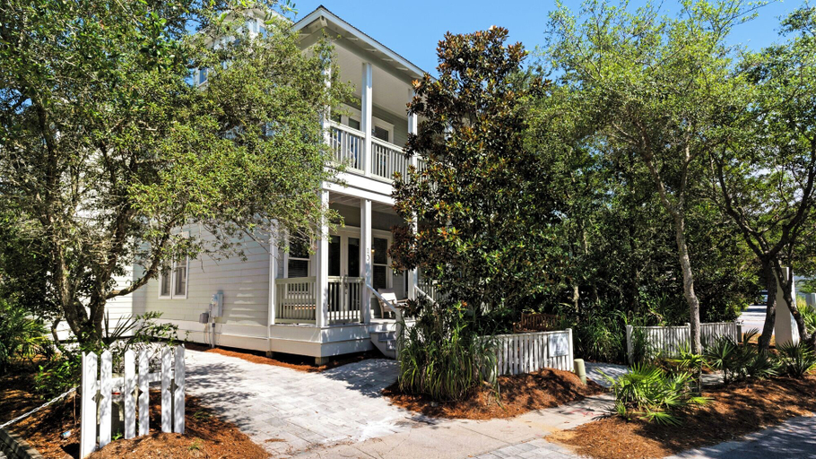 Exterior & Views 2, Just A Minute to the Beach ~ 2 Community Pools ~ Seagrove Beach, Walton
