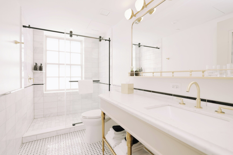 Bathroom 4, Hotel Heron Alexandria Old Town, Curio Collection by Hilton, Alexandria