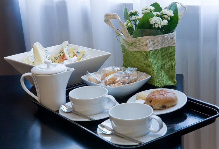 Food & Drinks 4, Viasparano B&B, Bari
