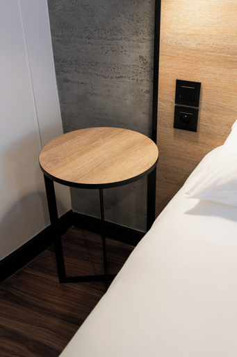 Bedroom 5, ibis Namur Centre, Namur