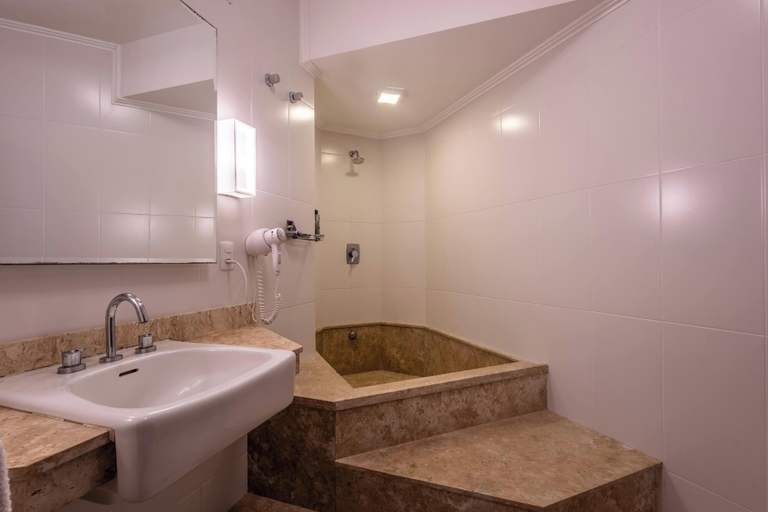 Bathroom 4, Plaza Blumenau Hotel - Próximo Curt Hering, Via Gastronômica, Blumenau