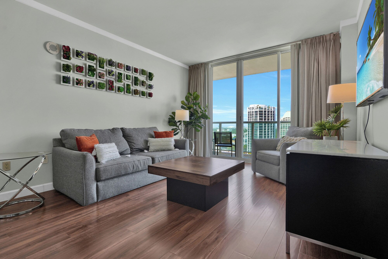 Others 1, Spectacular Bay View 1bd 2baths in Grove, Miami-Dade