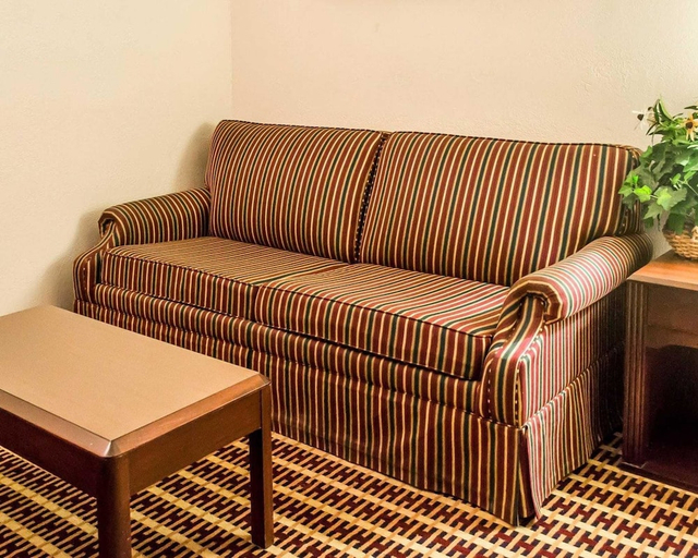 Others 5, Economy Inn and Suites Warren, Trumbull