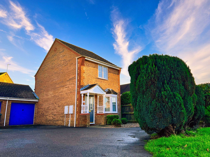 Exterior & Views 2, Taylor Close Holiday Home, Lincolnshire