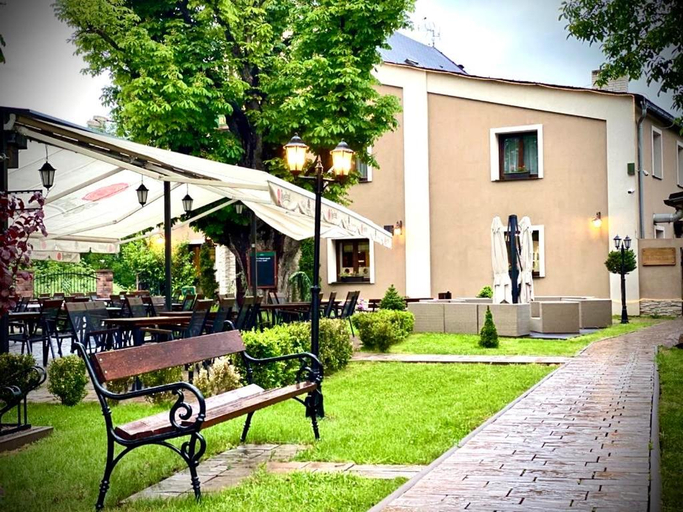 Exterior & Views 2, Hotel Restaurant Pod Ka Tany, Teplice