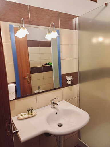 Others 5, Residence with private beach in Bosa Marina, Oristano