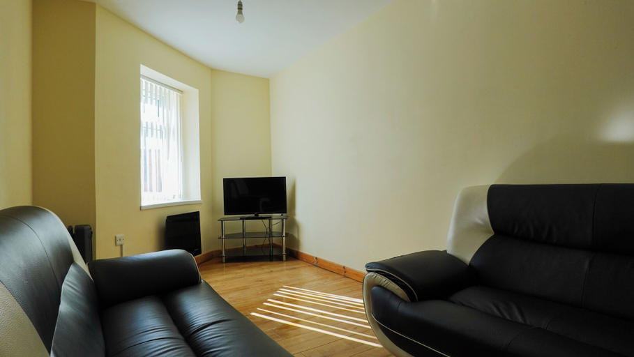 Others 3, The Serenity Apartment, Manchester