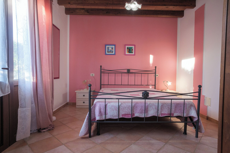 Bedroom 3, Agriturismo Niccoland, Grosseto