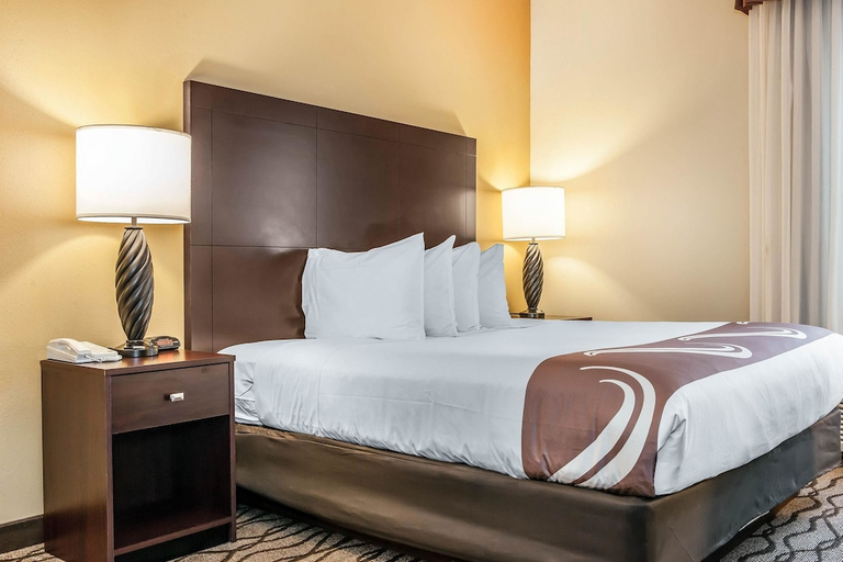 Bedroom 2, Quality Inn I-75 West Chester-North Cincinnati, Butler