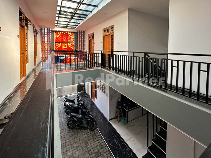 Others 5, Salim Living RedPartner, Sukoharjo