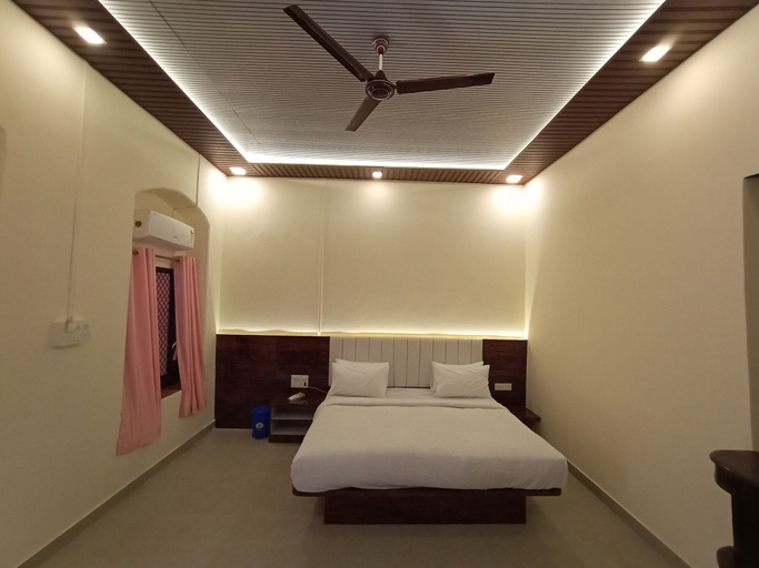 Bedroom, The Byke Laxmi Resort, Raigarh