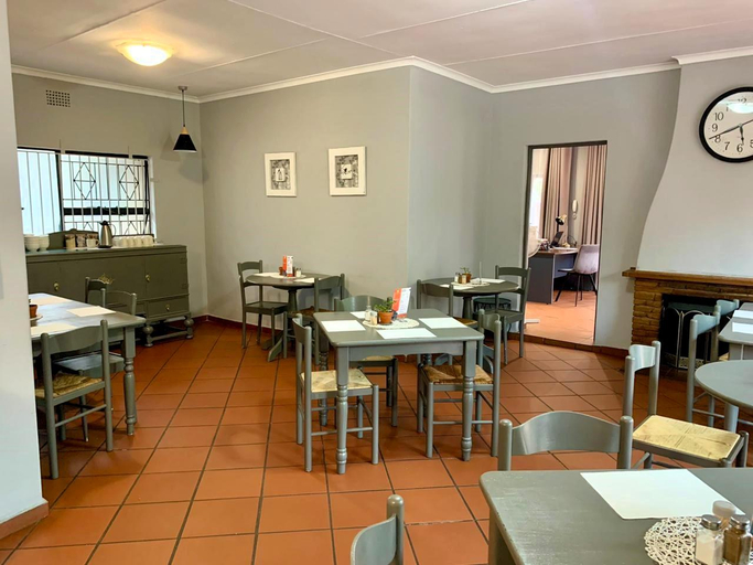Food & Drinks 5, The Wild Peach-Menlyn, City of Tshwane