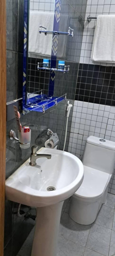 Bathroom 3, B&B MOUNTAIN VIEW, Kicukiro
