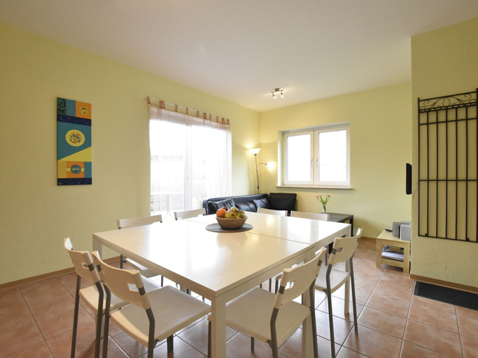Others 5, Gemutliches Appartement in Zierow mit Aussenkamin, Nordwestmecklenburg