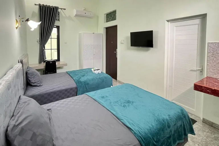 Bedroom 16
