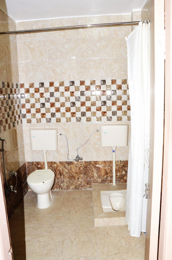 Bathroom, Hotel Ata Inn & Restaurant, Ajmer