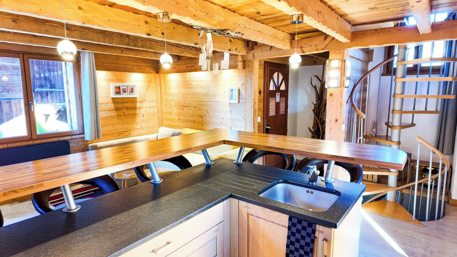 Food & Drinks, Le Grenier 1821 - Mini Chalet, Haute-Savoie