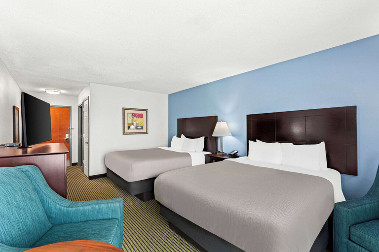 Bedroom 2, Quality Inn Dry Ridge, Grant