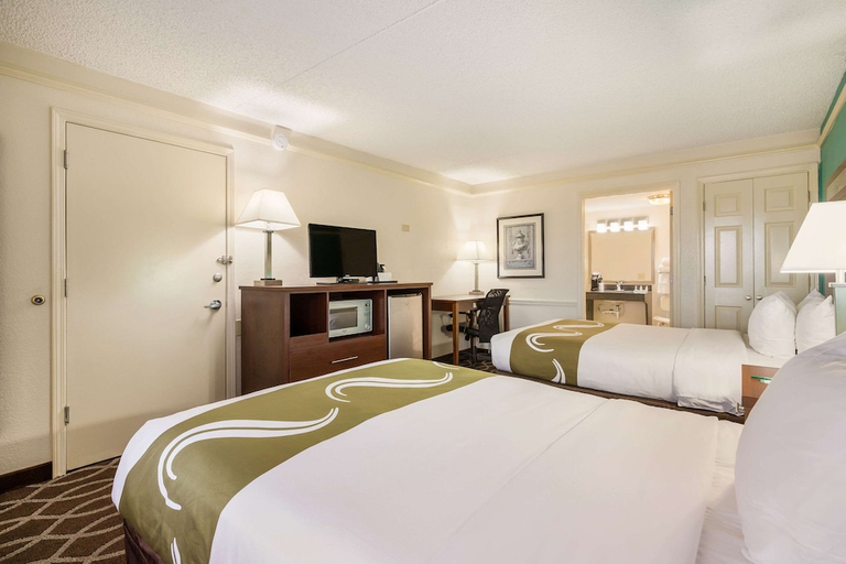 Bedroom 3, Quality Inn Tulsa Central, Tulsa