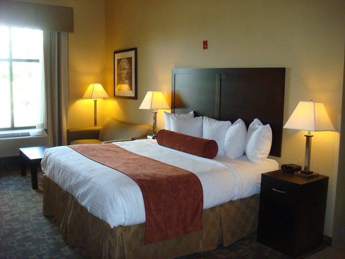 Bedroom 3, Hampton Inn White House, Robertson