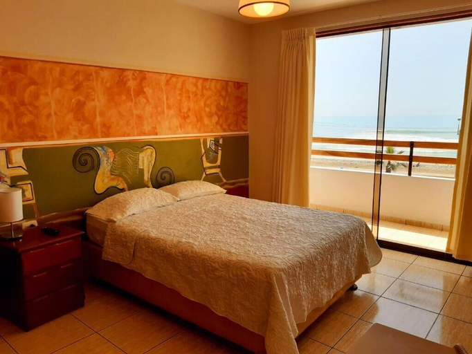 Bedroom 2, Hotel Huankarute, Trujillo