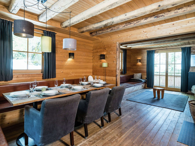 Others 4, Idyllic Chalet in Kaprun near Ski Area, Zell am See