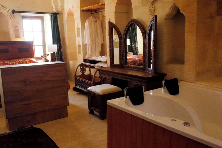 Bathroom 5, Hercai Butik Otel, Midyat