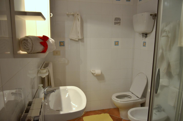 Bathroom 3, Agriturismo Il Casalone, Siena