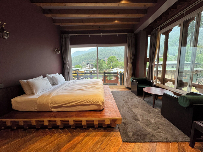 Bedroom 2, Taktsangri-La, Tsento