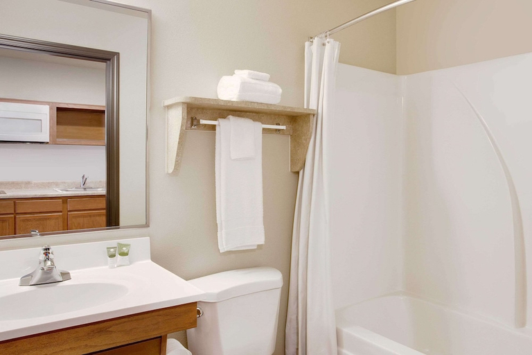 Bathroom 4, WoodSpring Suites Virginia Beach, Virginia Beach
