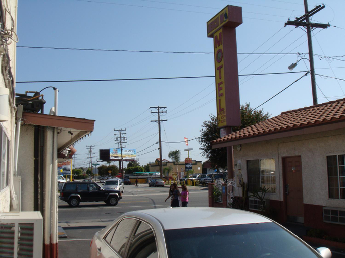 Facilities 5, American Inn Motel, Los Angeles