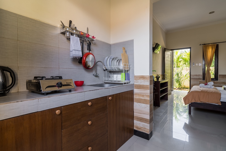 Dining Room 3, Kubu Lestari Homestay and Studio, Denpasar