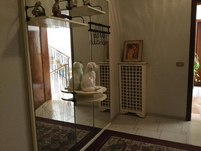 Bathroom 2, Albergo Diana, Padua