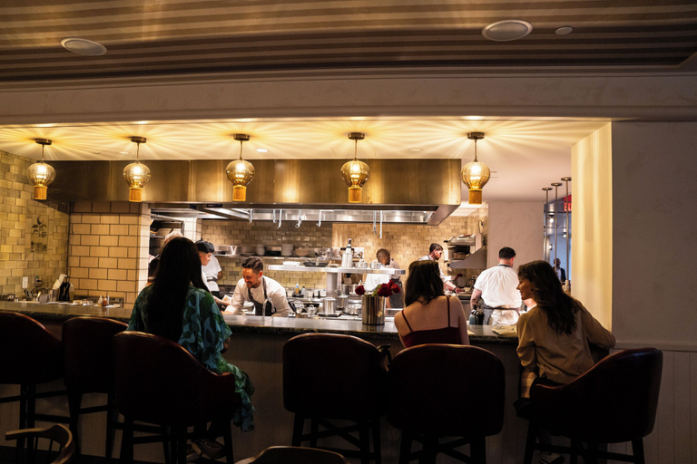 Food & Drinks 5, Hotel Heron Alexandria Old Town, Curio Collection by Hilton, Alexandria